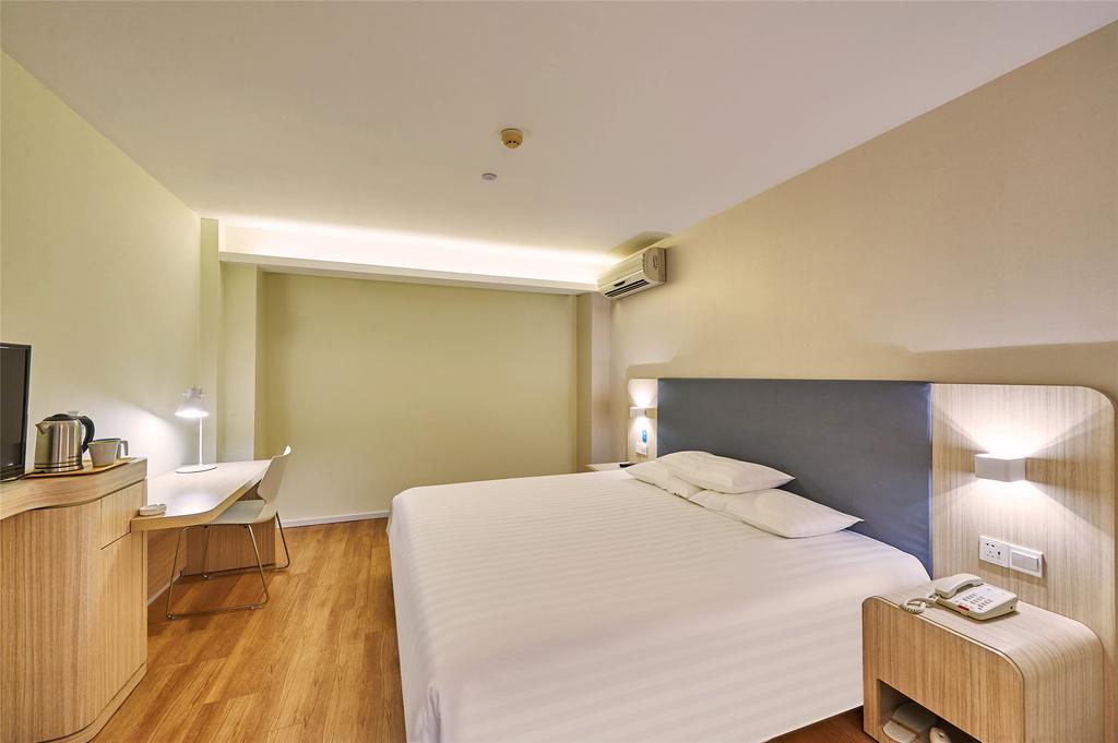 Hanting Hotel Shanghai Bund Middle Jiangxi Road Exterior photo