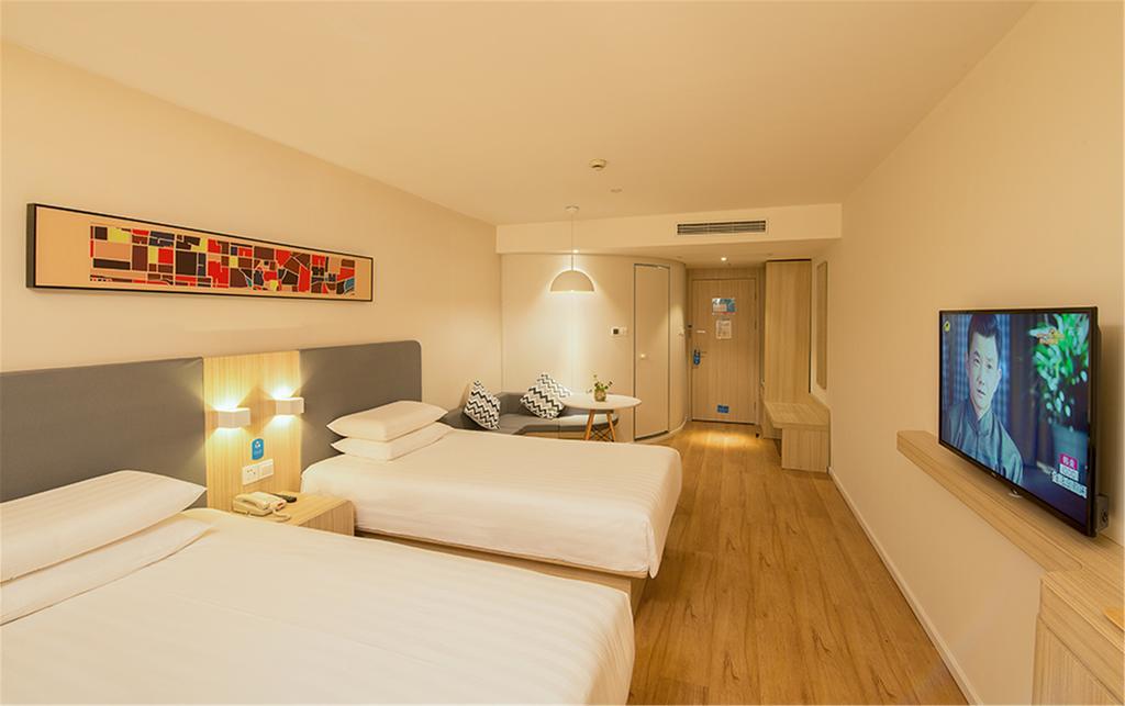 Hanting Hotel Shanghai Bund Middle Jiangxi Road Exterior photo