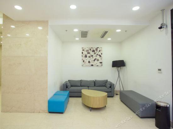 Hanting Hotel Shanghai Bund Middle Jiangxi Road Exterior photo