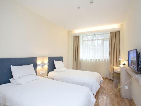 Hanting Hotel Shanghai Bund Middle Jiangxi Road Exterior photo